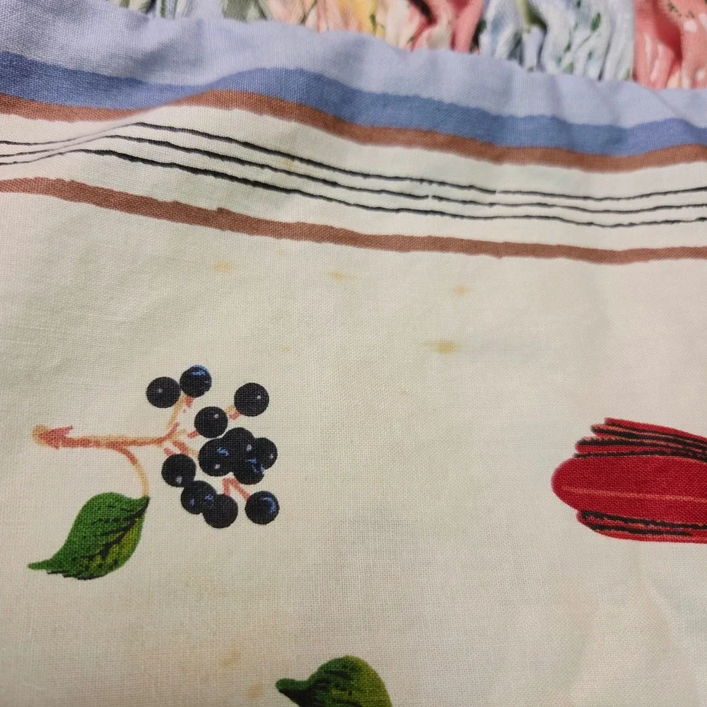 Handmade Cardinal Bird Throw Pillow Cover 21x21 Ruffle Edge Zipper Vintage